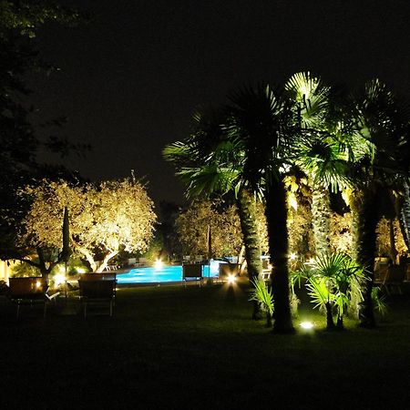 Hotel Giulietta Romeo Лацизе Екстер'єр фото