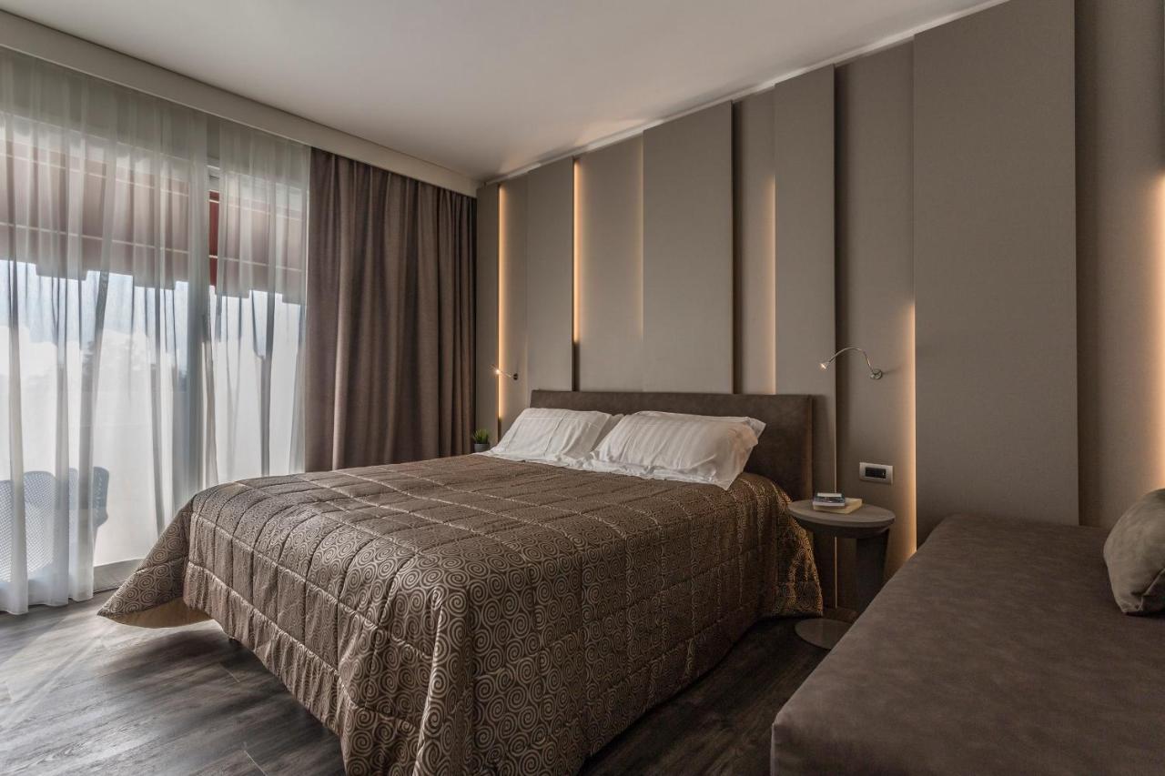 Hotel Giulietta Romeo Лацизе Екстер'єр фото